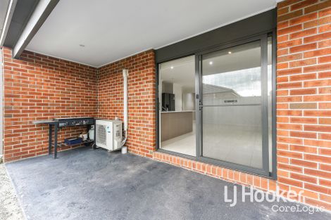 Property photo of 93 Eliburn Drive Cranbourne East VIC 3977