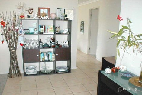 Property photo of 10 Ryan Close Woongarrah NSW 2259