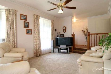 Property photo of 27 William Drive Kangaroo Flat VIC 3555