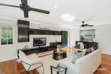 Property photo of 2 Twilight Street Kenmore QLD 4069