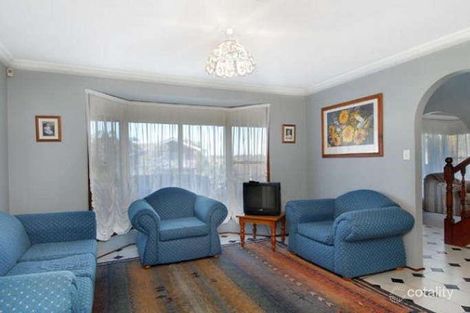 Property photo of 4 Tulloch Place Baulkham Hills NSW 2153