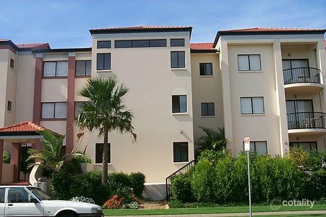 Property photo of 30/7-13 Barranbali Street Surfers Paradise QLD 4217