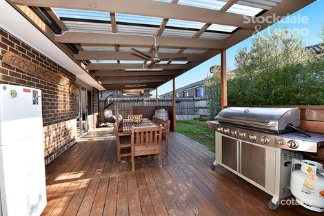 Property photo of 41 Eynesbury View Wollert VIC 3750