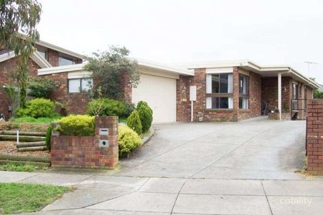 Property photo of 14 Rowena Rise Wantirna South VIC 3152