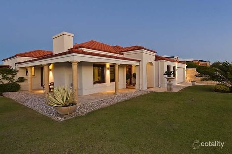Property photo of 33 Bancoura Parkway Secret Harbour WA 6173