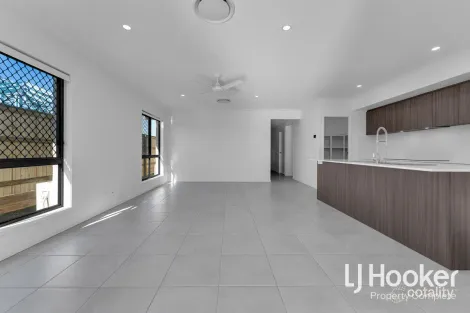 Property photo of 72 Outlook Boulevard Gleneagle QLD 4285