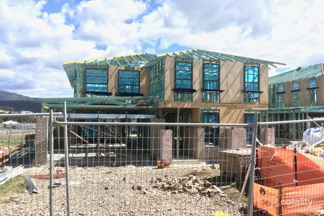 Lot 402 Terragong St, Tullimbar, NSW 2527