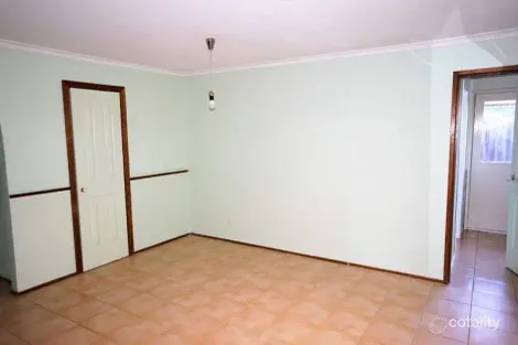 Property photo of 51 Fairbairn Road Cranbourne VIC 3977