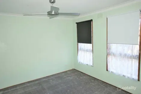 Property photo of 51 Fairbairn Road Cranbourne VIC 3977