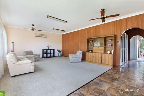 Property photo of 53 Beatus Street Unanderra NSW 2526