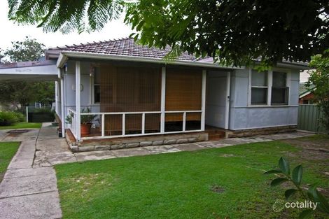 25 Wells St, East Gosford, NSW 2250