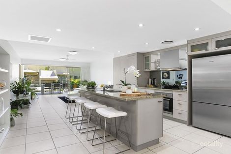 Property photo of 24/1 Grenada Way Parrearra QLD 4575