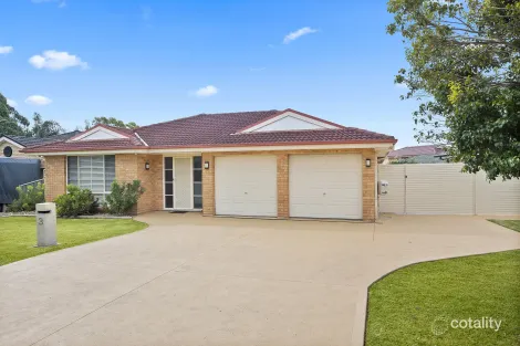 Property photo of 3 Collie Way Albion Park NSW 2527