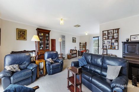 Property photo of 28 Yeo Crescent Yass NSW 2582