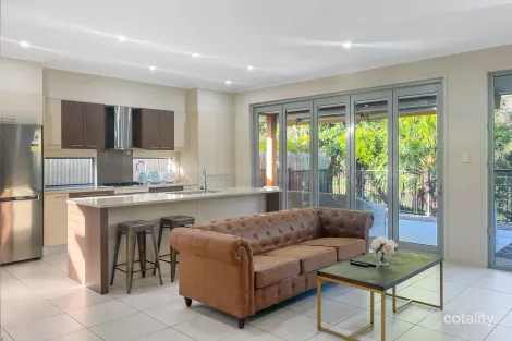 Property photo of 17 Harmony Avenue Urraween QLD 4655