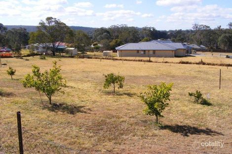 40 Railway Tce, Crows Nest, QLD 4355