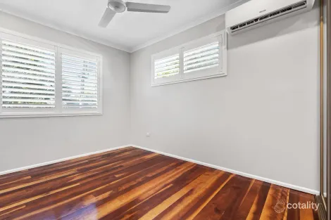 Property photo of 9 Kraatz Avenue Loganlea QLD 4131