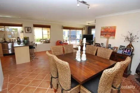 Property photo of 8 Zollner Close Connolly WA 6027