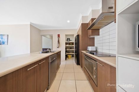 Property photo of 2 Shamrock Court Chuwar QLD 4306