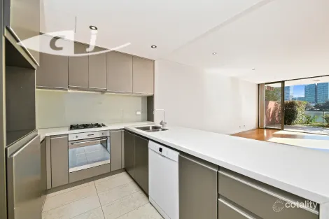 Property photo of 204/5 Nina Gray Avenue Rhodes NSW 2138