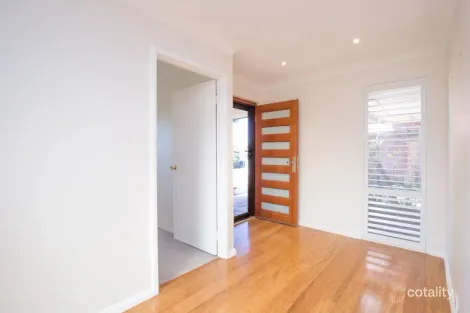 Property photo of 3 Oakapple Drive Duncraig WA 6023