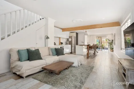 Property photo of 2/32 Adina Avenue Phillip Bay NSW 2036