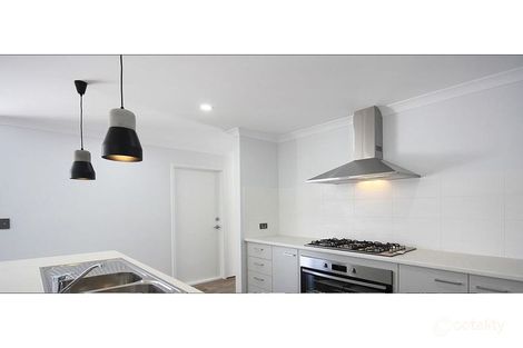 Property photo of 2 Woodrow Street Carey Park WA 6230