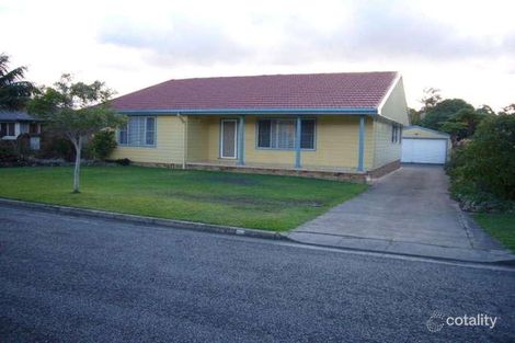 33 Sixteenth Ave, Sawtell, NSW 2452