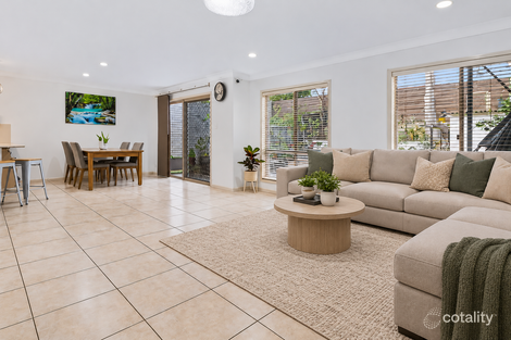 Property photo of 44 Nullarbor Circuit Forest Lake QLD 4078