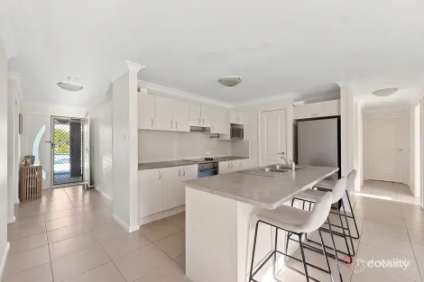 Property photo of 6 Schaefer Drive Armidale NSW 2350