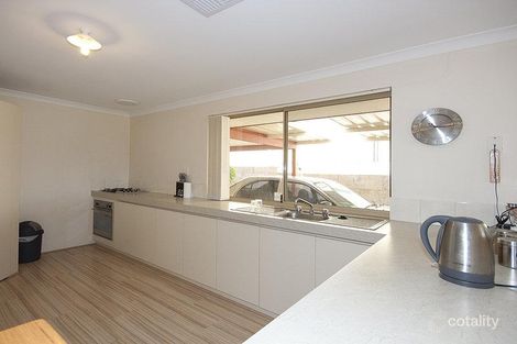 Property photo of 8 Pepperell Crescent Leda WA 6170