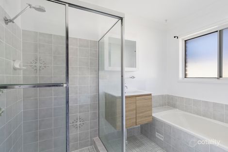 Property photo of 1/14 Richmond Close Bateau Bay NSW 2261