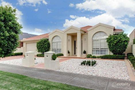 17 Rose Hedge Dr, Sydenham, VIC 3037