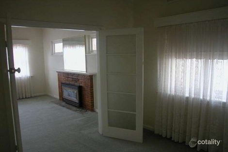 Property photo of 17 Windsor Street Pascoe Vale VIC 3044