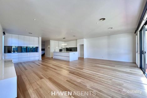 10b Foster Ave, Glen Huntly, VIC 3163