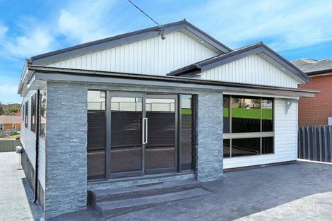 3 Third Ave N, Warrawong, NSW 2502