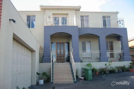 Property photo of 6 Ellesse Way Berwick VIC 3806