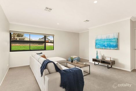 Property photo of 23 Martin Close Yass NSW 2582