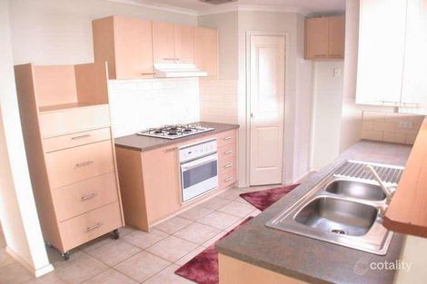 Property photo of 14 Bellarine Drive Cranbourne VIC 3977