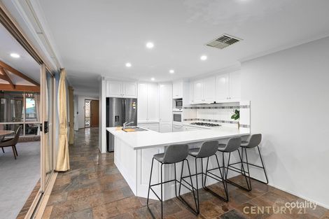 Property photo of 32 Aberdeen Heights Pakenham VIC 3810