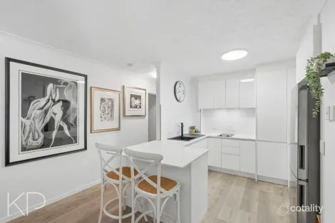 206/35-45 Palm Ave, Surfers Paradise, QLD 4217