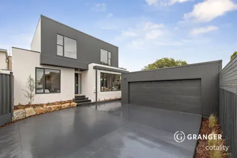 2/44 THIRD AVE, ROSEBUD, VIC 3939
