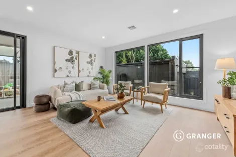 Property photo of 2/44 Third Avenue Rosebud VIC 3939