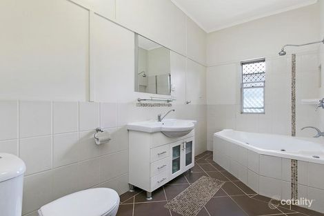 Property photo of 16 Manly Road Manly QLD 4179