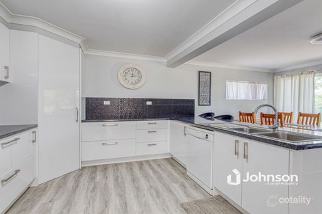Property photo of 121 Waratah Drive Crestmead QLD 4132