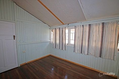 Property photo of 38 Strathdee Street Mundubbera QLD 4626