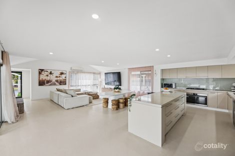 9 Kestrel Dr, Burleigh Waters, QLD 4220