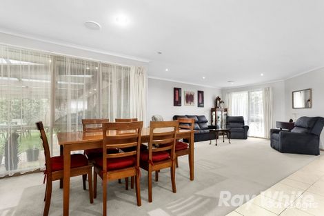 Property photo of 15 Minya Court Rowville VIC 3178