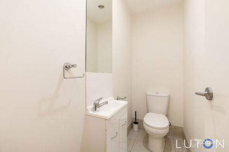 Property photo of 17/41 Pearlman Street Coombs ACT 2611