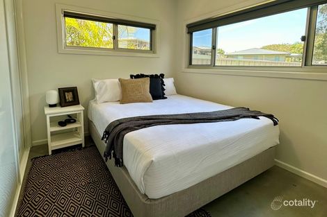 Property photo of 6 Lights Street Emerald Beach NSW 2456